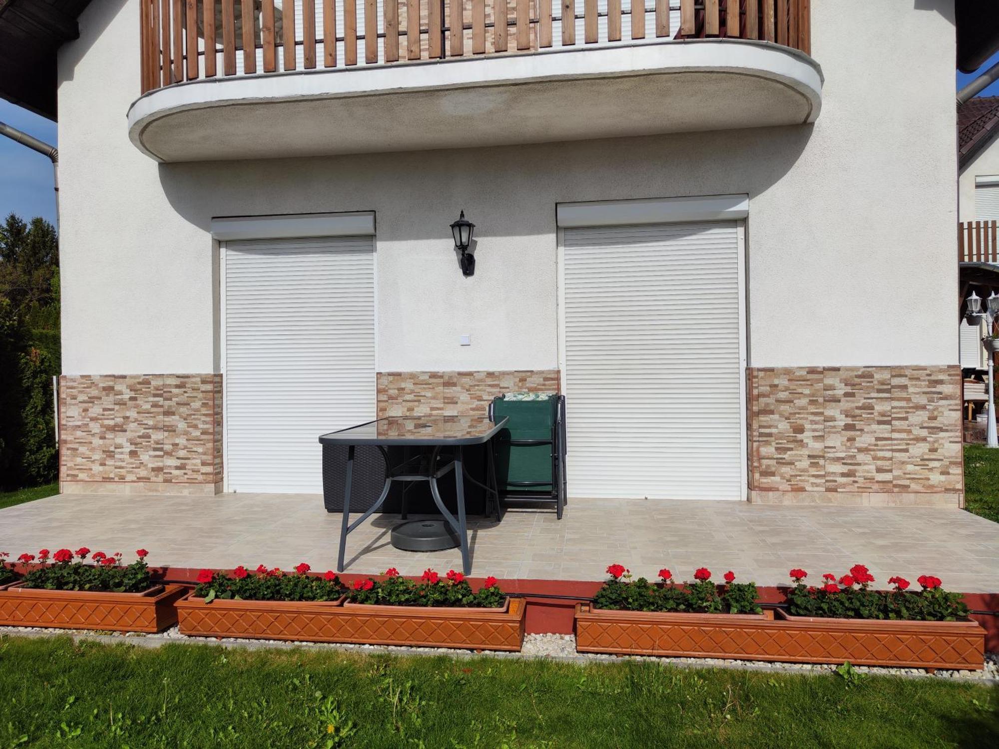 Havasi Vendeghaz Appartement Gyenesdiás Buitenkant foto